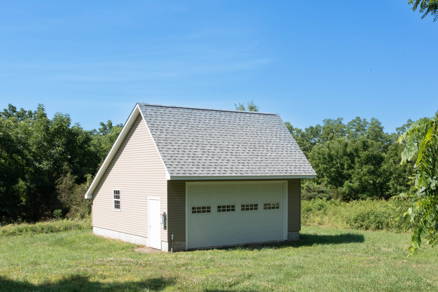 doublewide saltbox garage for sale in Raleigh, NC