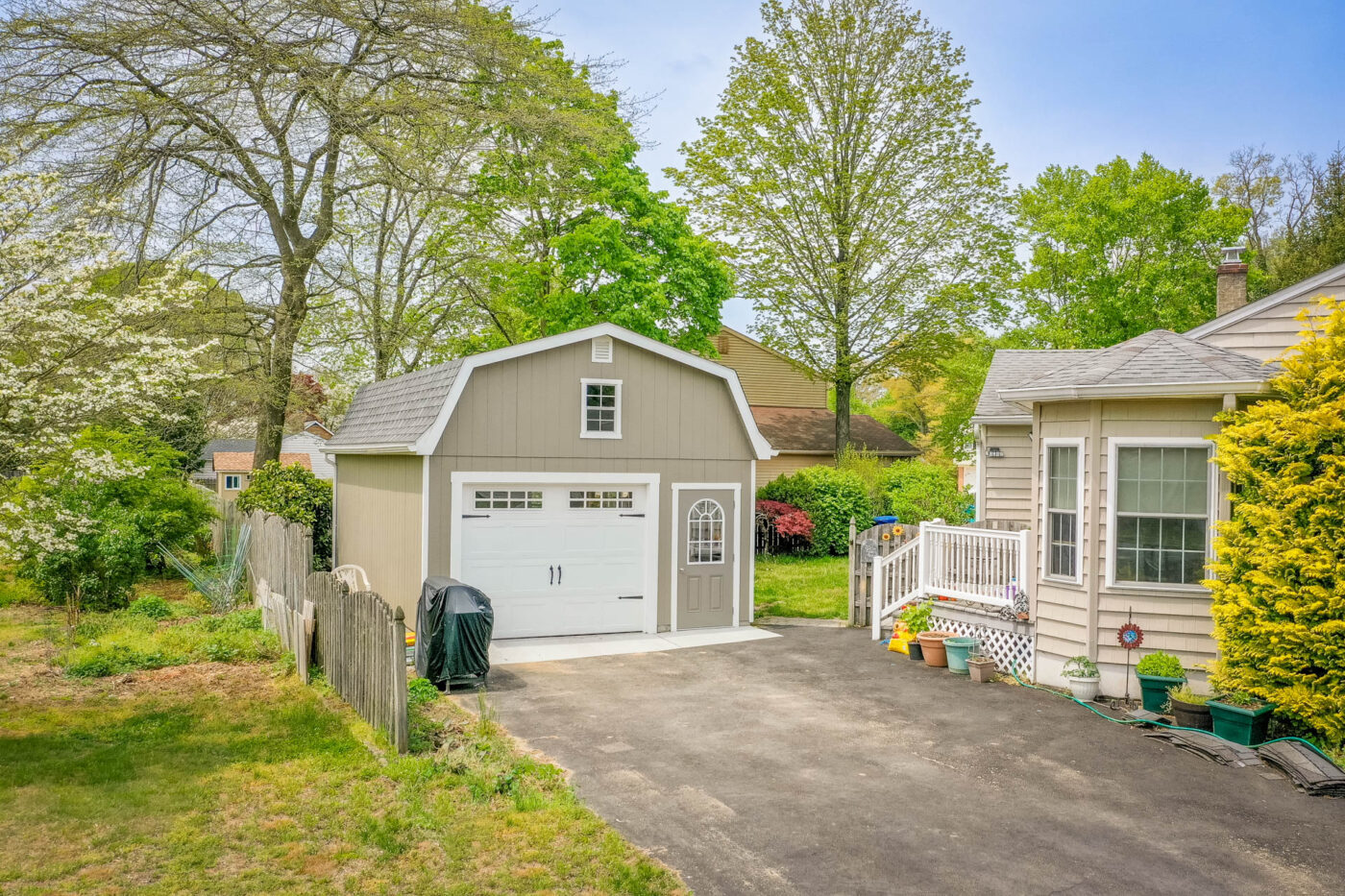 a tan single-car garage for sale in Maryland