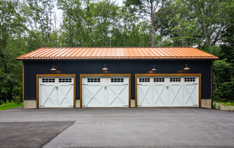 A 28x48 Standard Workshop 3-Car garage in Hooksett, NH