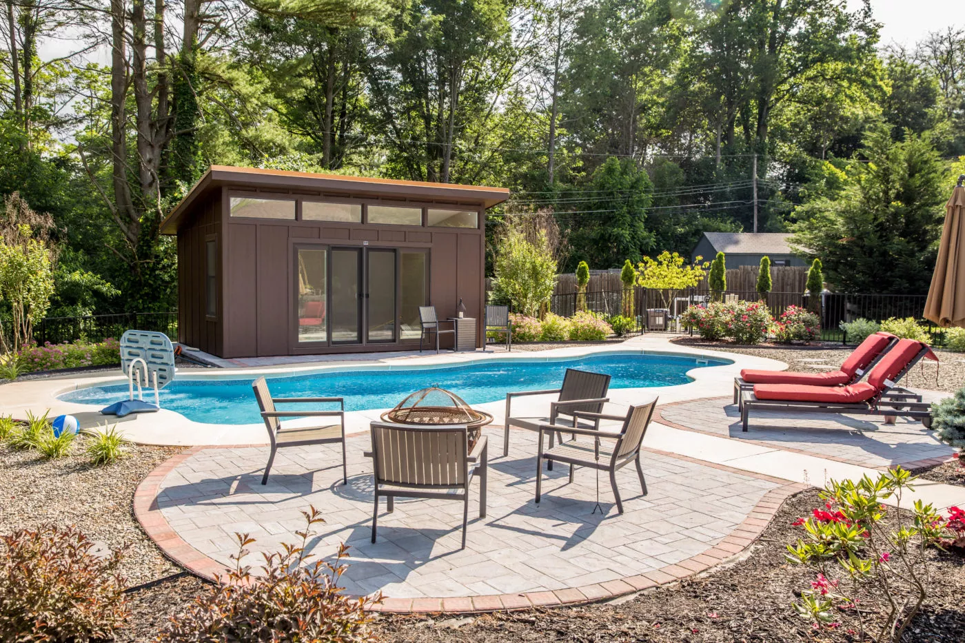modern studio pool house cabana