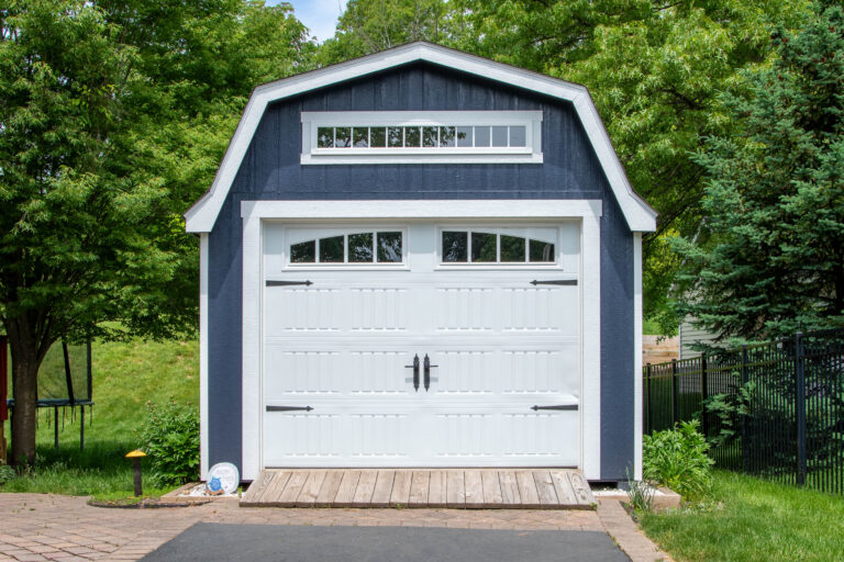 Choosing a Garage Builder or Garage: Complete 2024 Guide