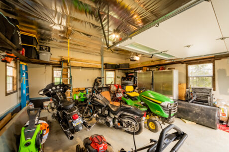 20x20 garage interior with bikes and windows in downingtown pa 4