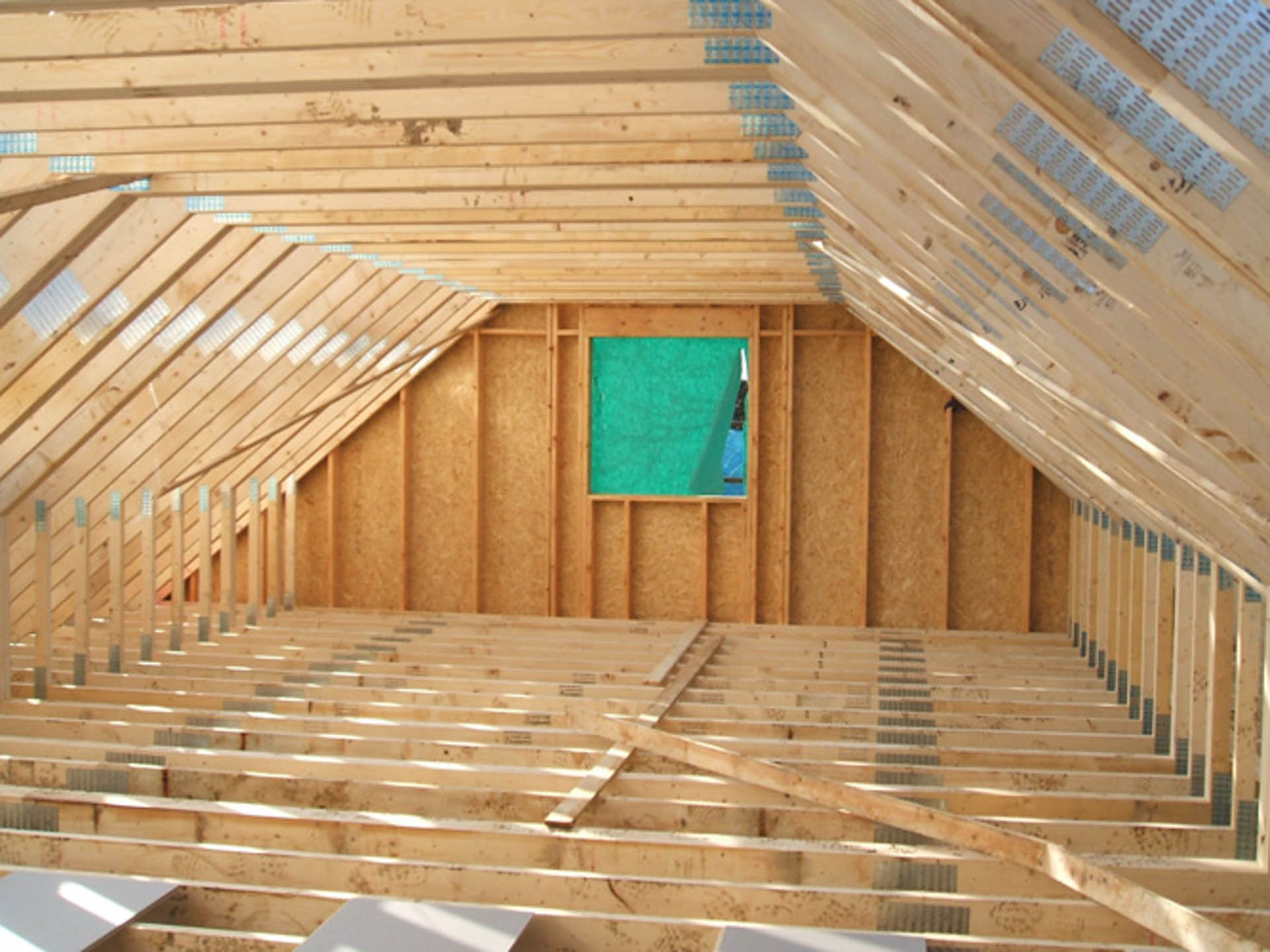 Garage Attic Trusses: Complete Guide | Design Your Own